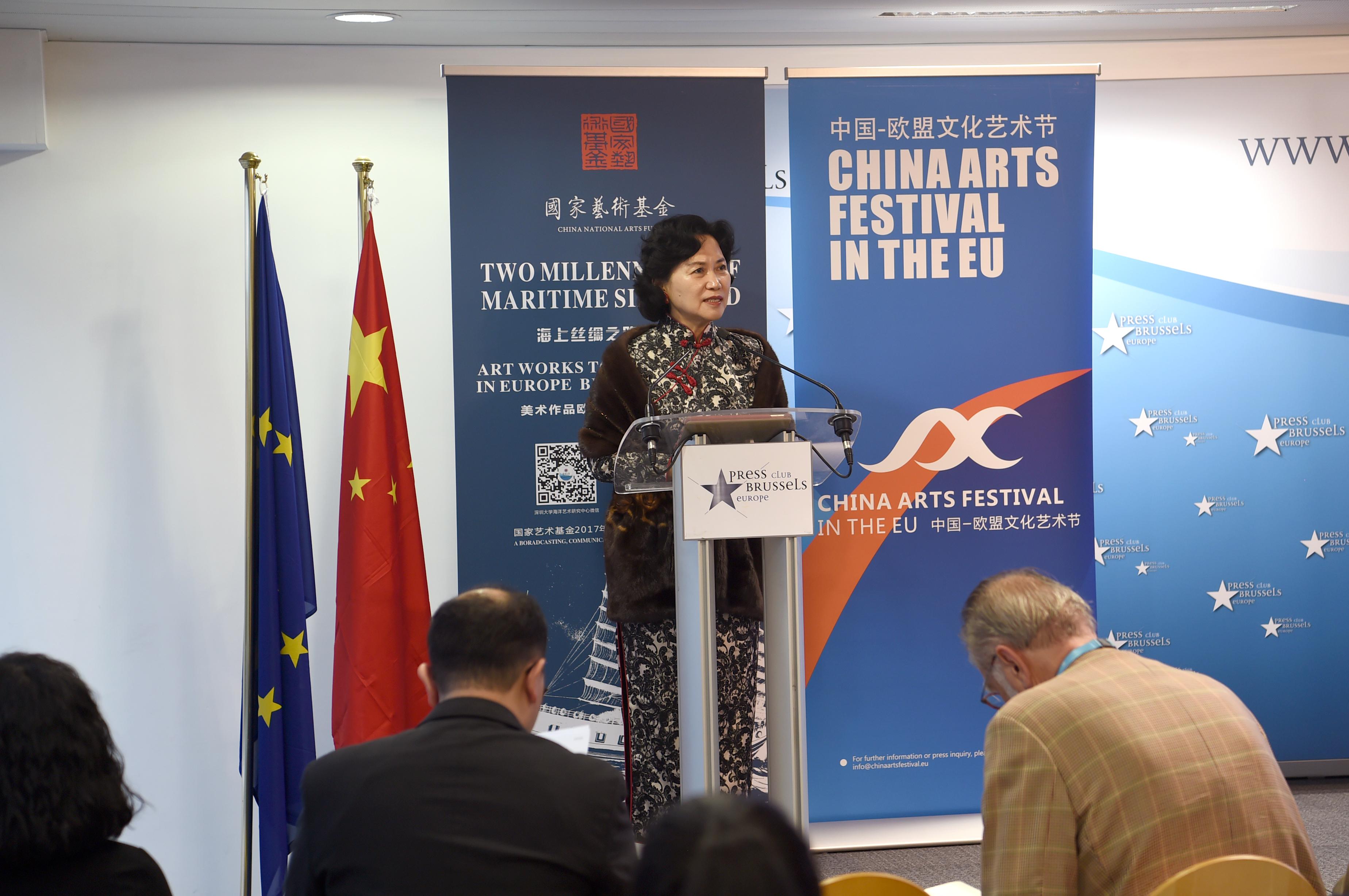 逐浪淘經覓實學——訪深圳大學原黨委副書記、紀委書記，中國經濟特區問題研究專家陶一桃（深圳大學報）